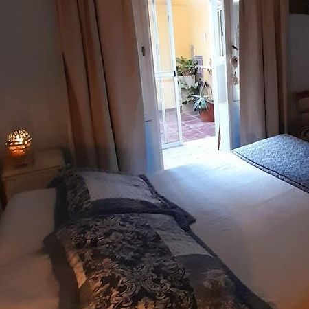 ¨Las Mayolicas¨ Hermoso Depto Con Patio Espanol Mendoza Extérieur photo