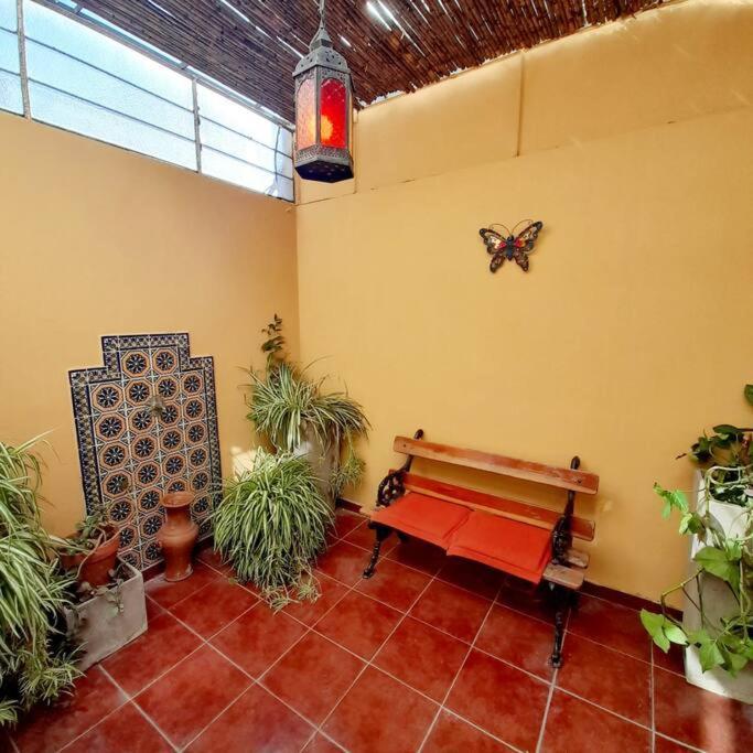 ¨Las Mayolicas¨ Hermoso Depto Con Patio Espanol Mendoza Extérieur photo