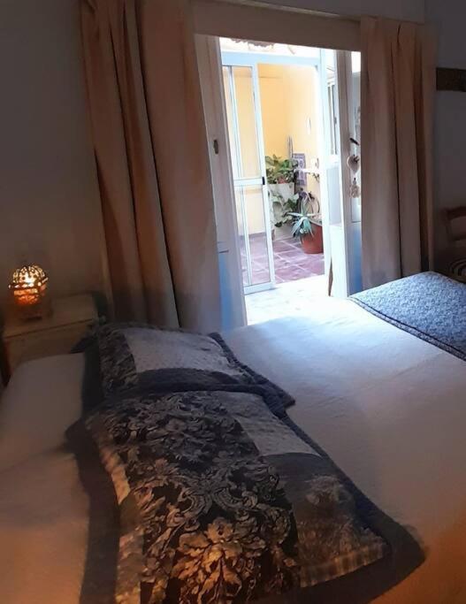 ¨Las Mayolicas¨ Hermoso Depto Con Patio Espanol Mendoza Extérieur photo